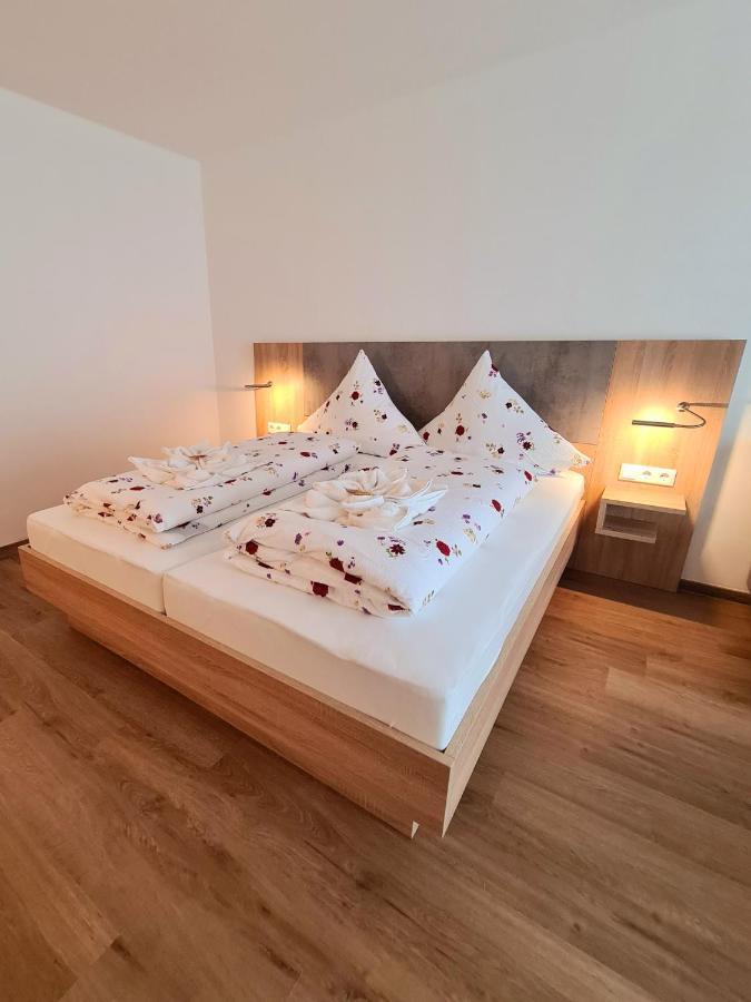 Hotel Pension Nordzeit Норддайх Экстерьер фото