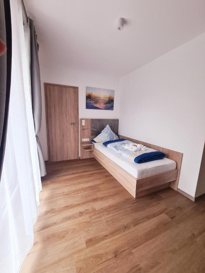 Hotel Pension Nordzeit Норддайх Экстерьер фото