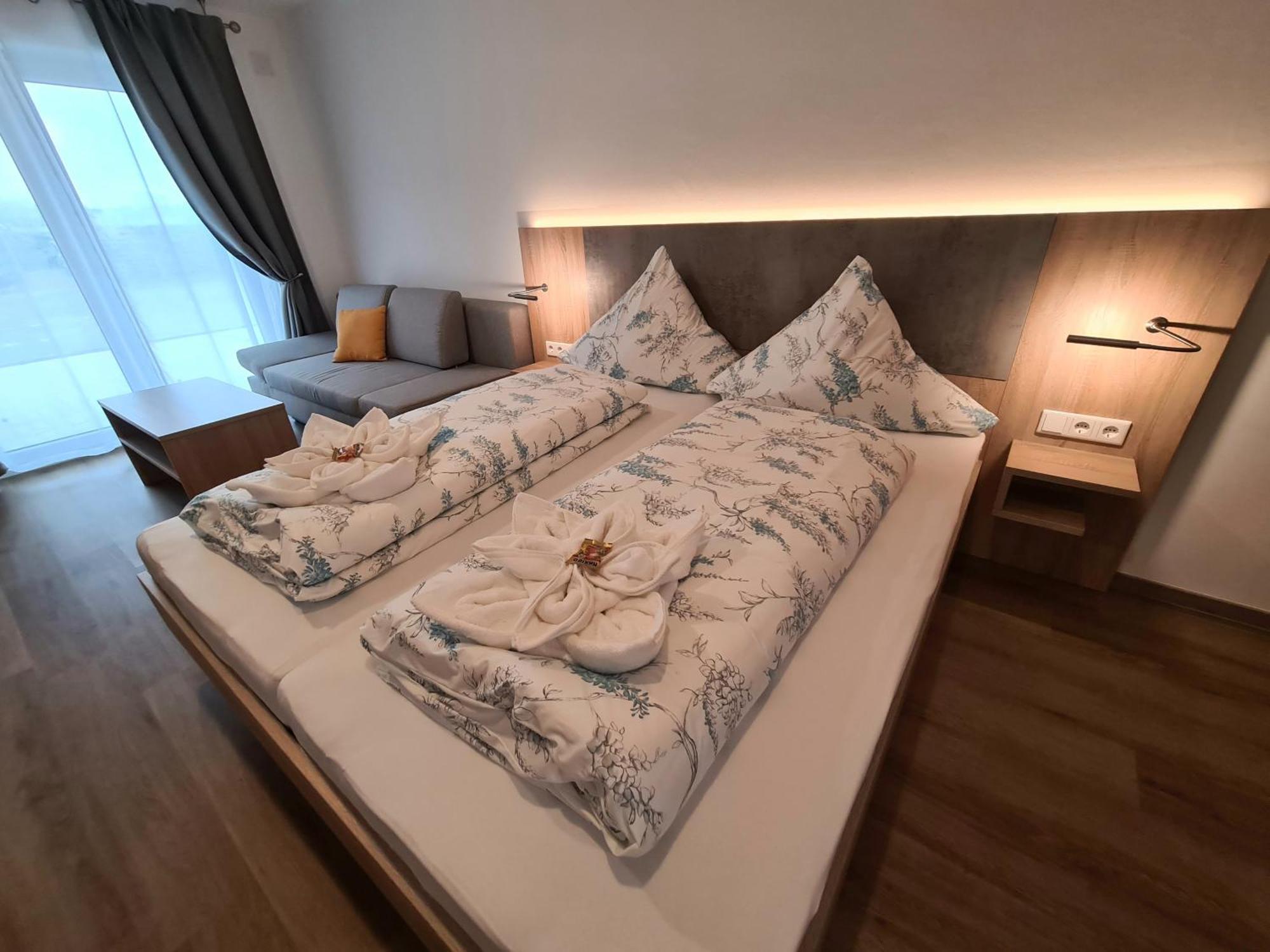 Hotel Pension Nordzeit Норддайх Экстерьер фото